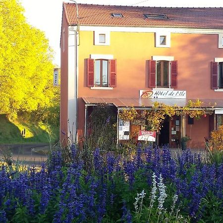 Hotel Restaurant De L'Ile Jumeaux Exterior photo