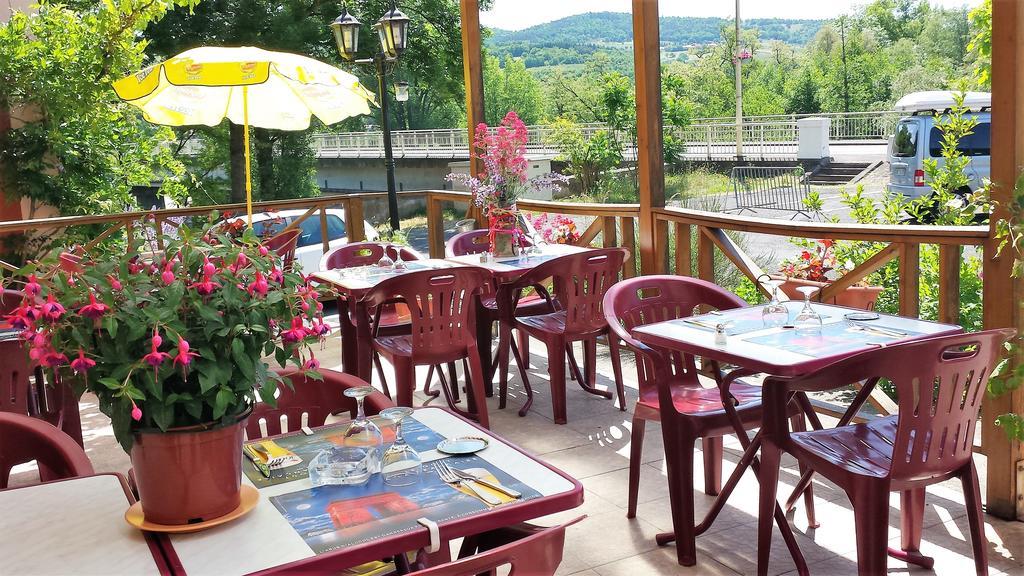Hotel Restaurant De L'Ile Jumeaux Exterior photo