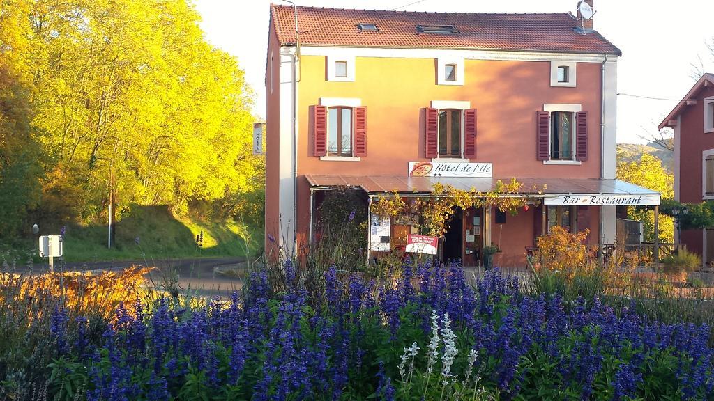Hotel Restaurant De L'Ile Jumeaux Exterior photo